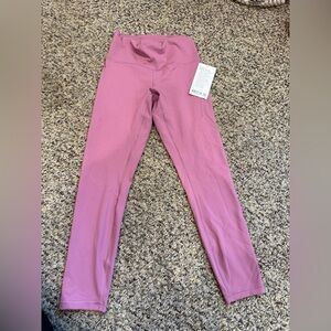 Lululemon Wunder Train High-Rise Tight with Pockets 25"
Velvet Dust